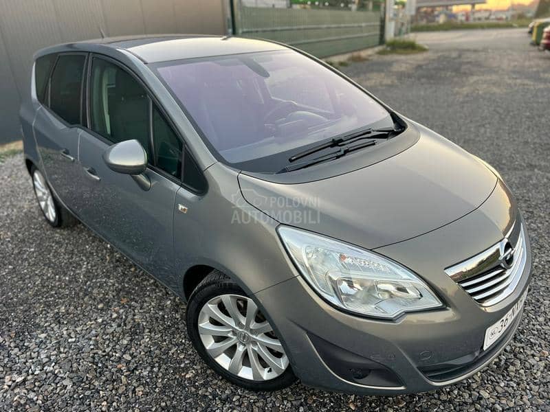 Opel Meriva 1.7CDTI COSMO NAV.
