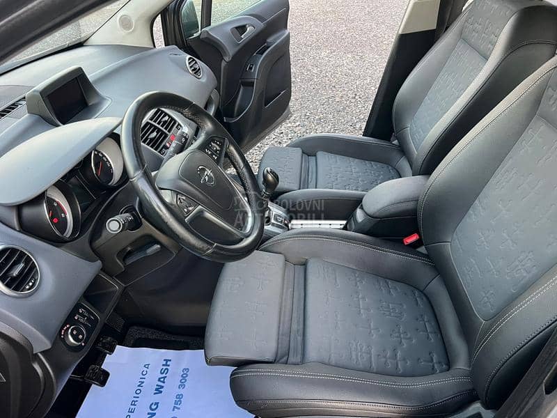 Opel Meriva 1.7CDTI COSMO NAV.