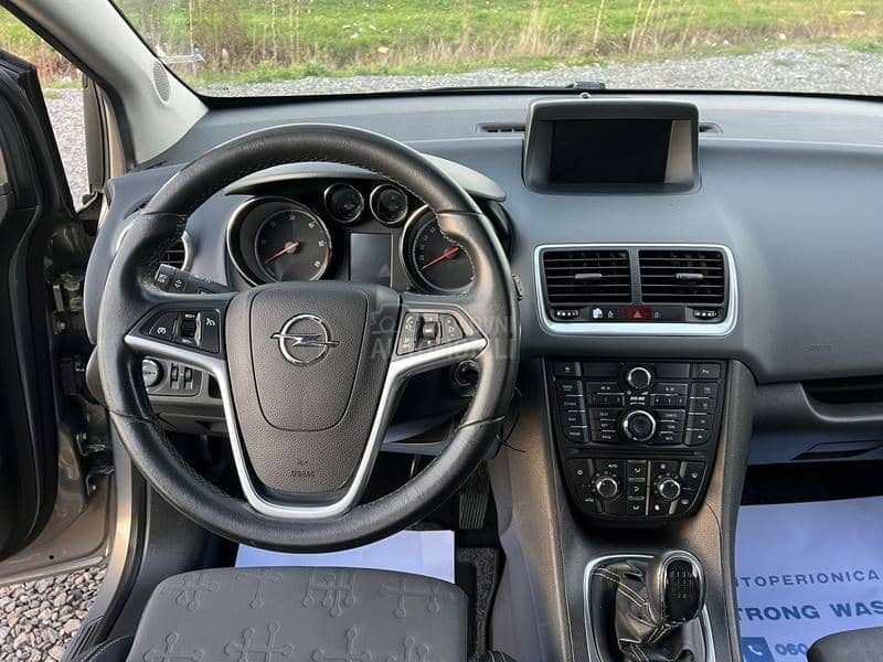 Opel Meriva 1.7CDTI COSMO NAV.
