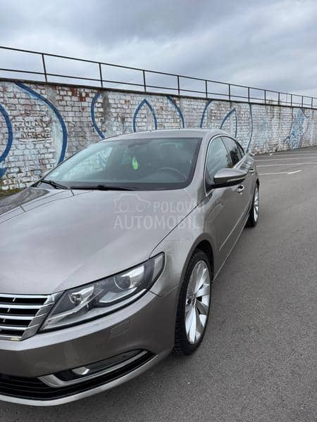Volkswagen Passat CC 2.0 TDI DSG