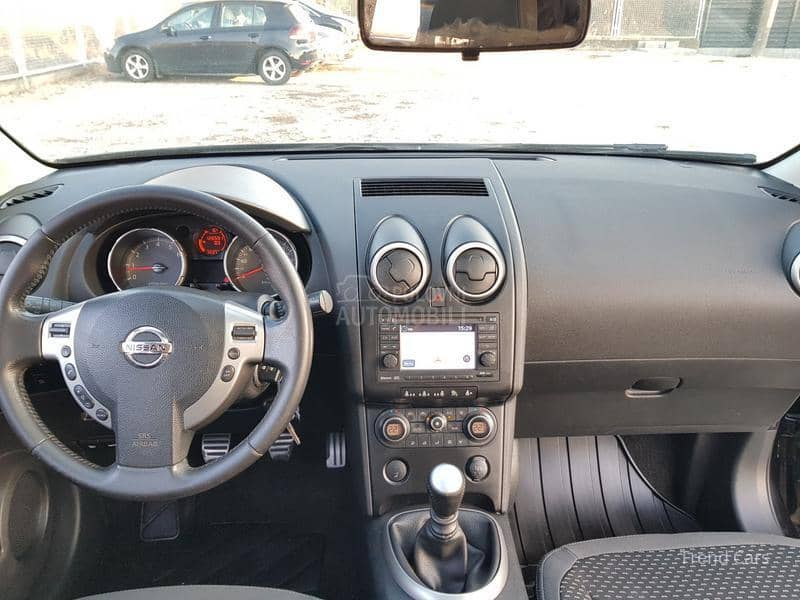 Nissan Qashqai 2.0 B 7 SED  N A V I