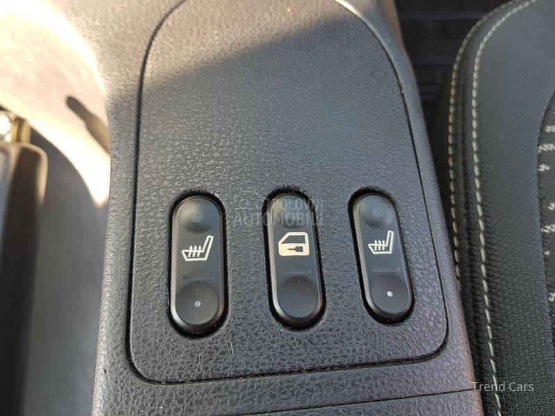 Nissan Qashqai 2.0 B 7 SED  N A V I