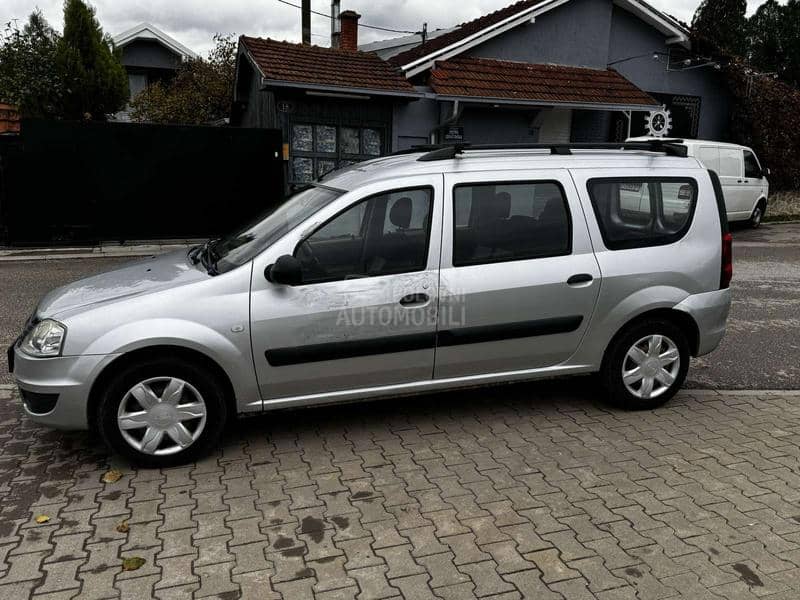 Dacia Logan 