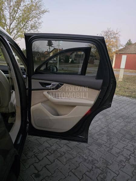 Audi Q7 SALONSKI.PRIMERAK
