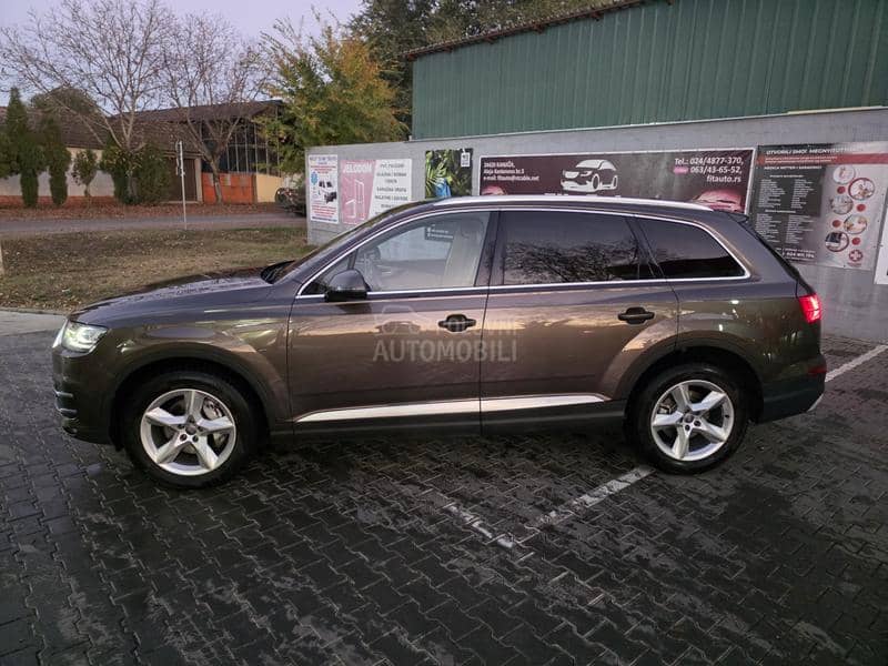Audi Q7 SALONSKI.PRIMERAK