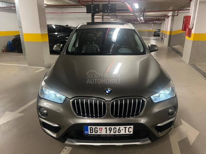 BMW X1 2.0 S-DRIVE PANO