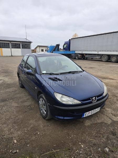 Peugeot 206 