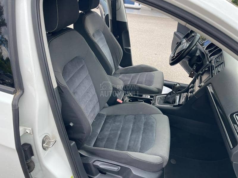 Volkswagen Golf 7 HIGHLINE