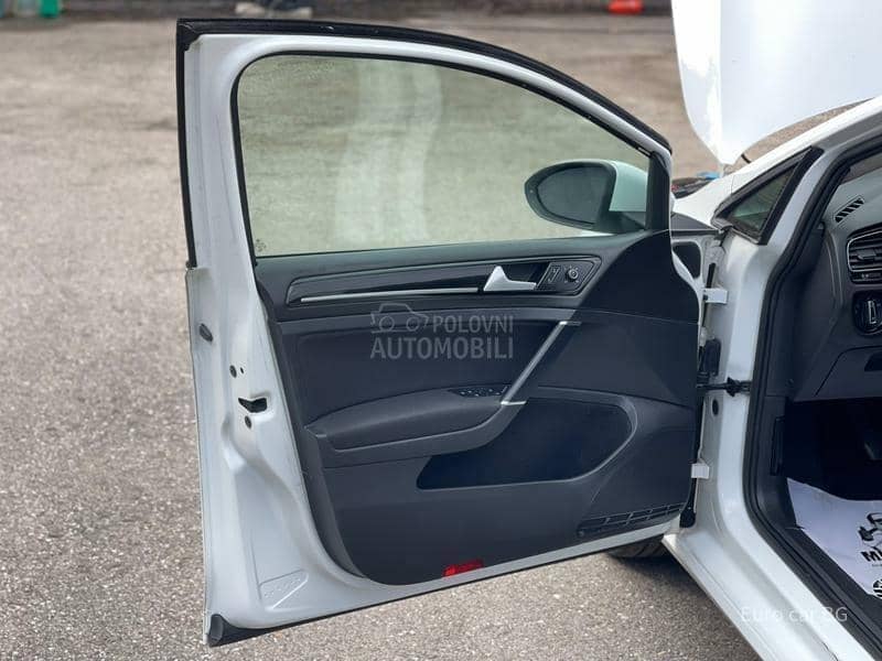 Volkswagen Golf 7 HIGHLINE