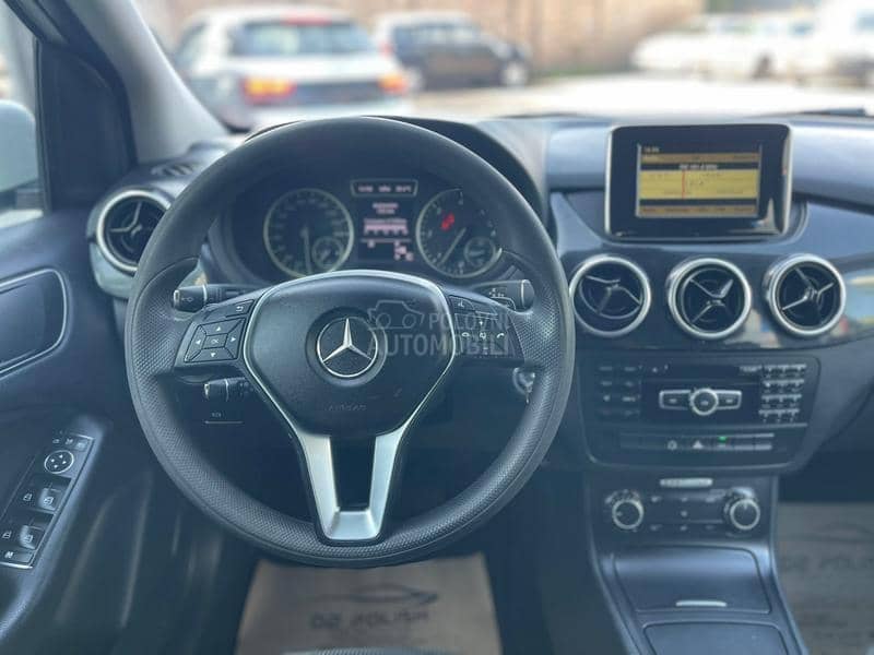 Mercedes Benz B 180 A U T O M A T
