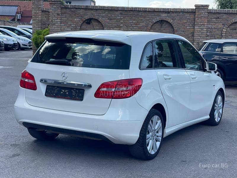 Mercedes Benz B 180 A U T O M A T