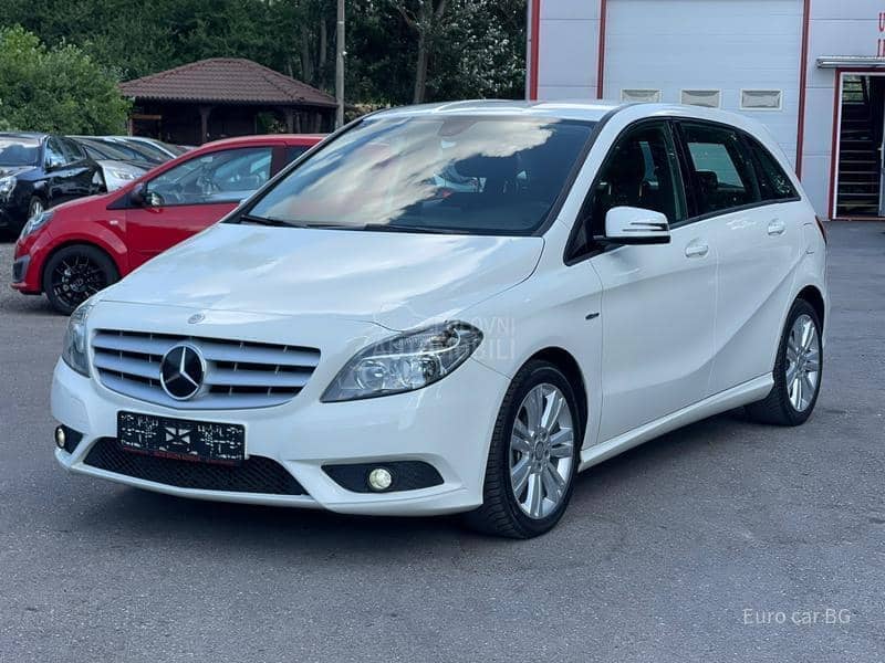 Mercedes Benz B 180 A U T O M A T