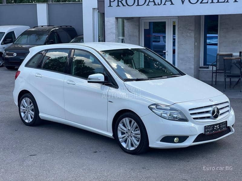 Mercedes Benz B 180 A U T O M A T