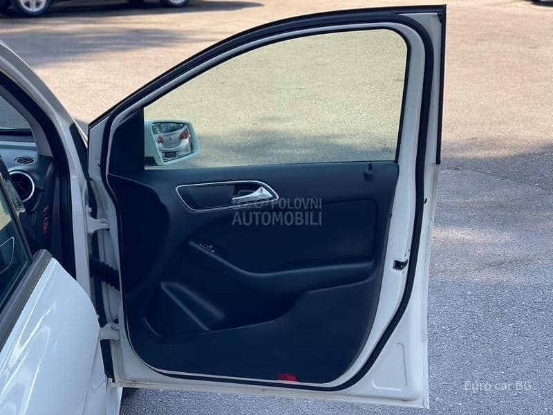 Mercedes Benz B 180 A U T O M A T