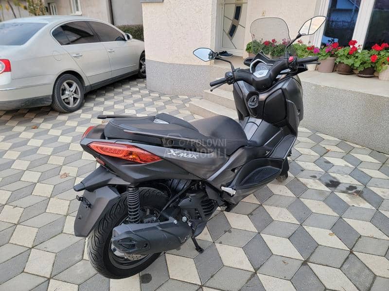 Yamaha X max