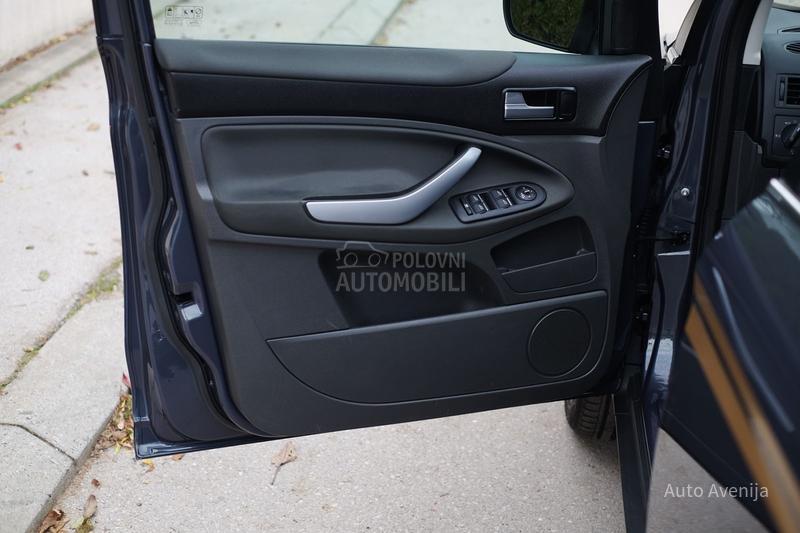 Ford Kuga 2.0TDCI 4x4 CH Led