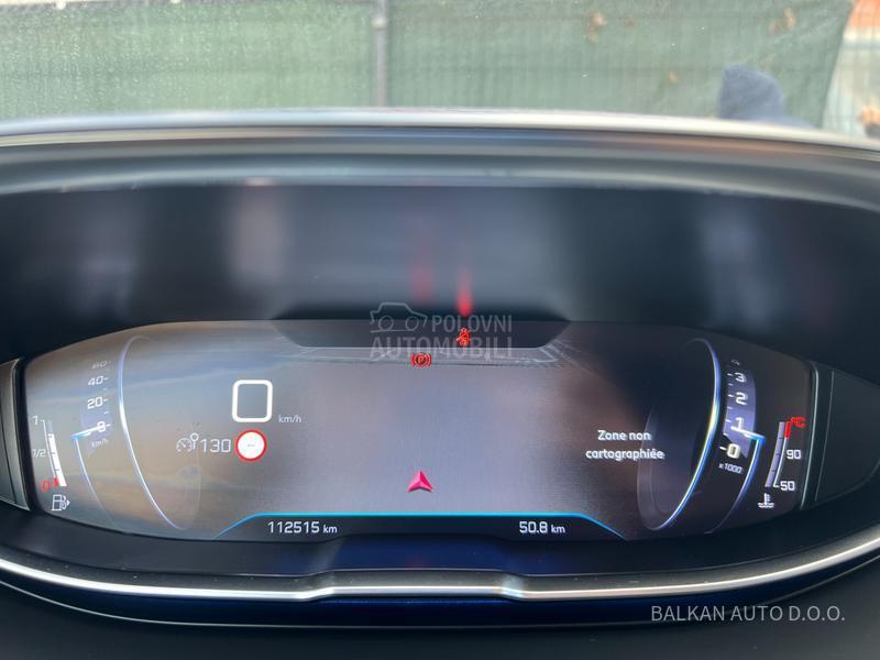 Peugeot 3008 1.5 HDI/NAV/LED