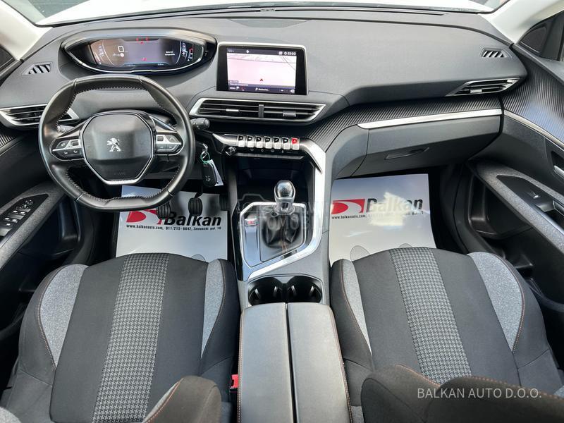 Peugeot 3008 1.5 HDI/NAV/LED