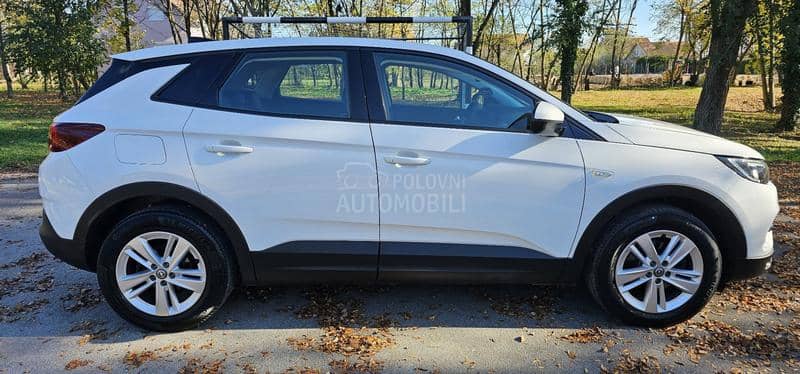 Opel Grandland X 1.5 cdi innovation