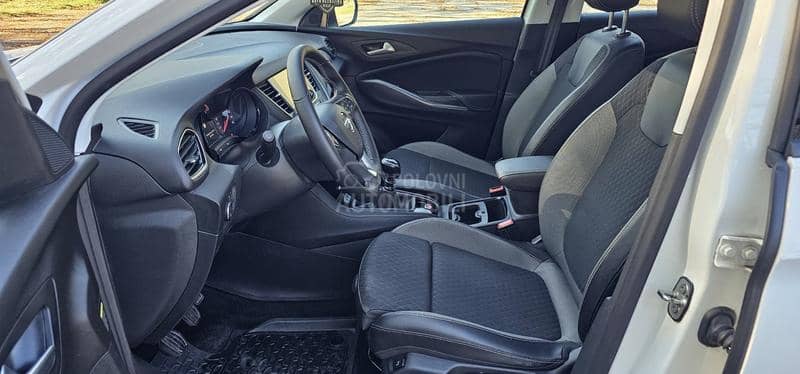 Opel Grandland X 1.5 cdi innovation