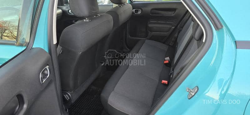 Citroen C4 Cactus 1.2 VEL.S.E.R.V