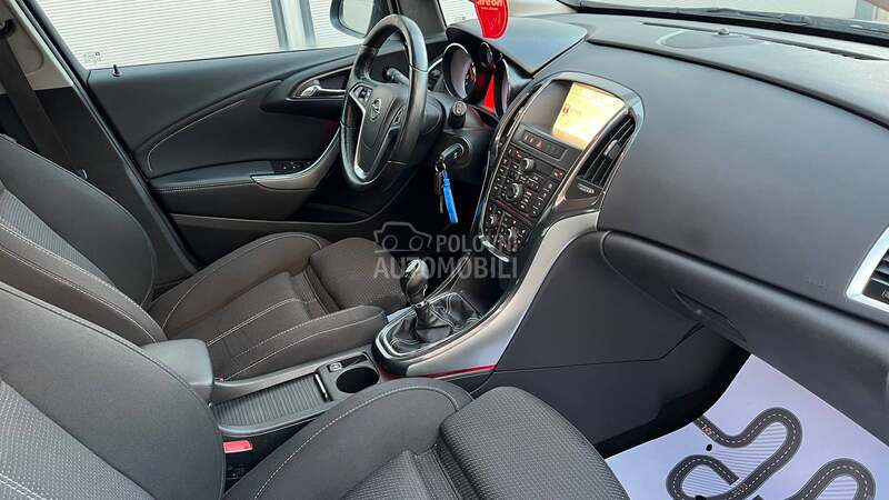 Opel Astra J 1.7 CDTI SPORT/nav