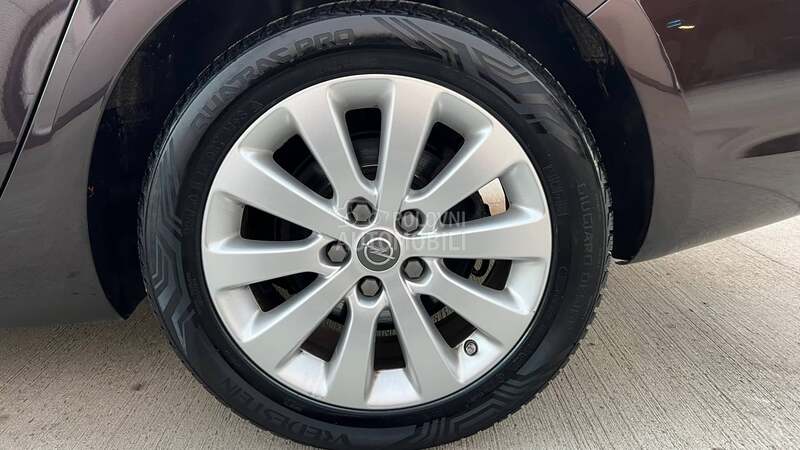 Opel Astra J 1.7 CDTI SPORT/nav