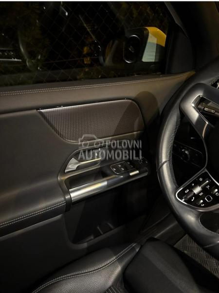 Mercedes Benz GLA 200 