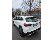 Mercedes Benz GLA 200 