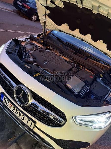 Mercedes Benz GLA 200 