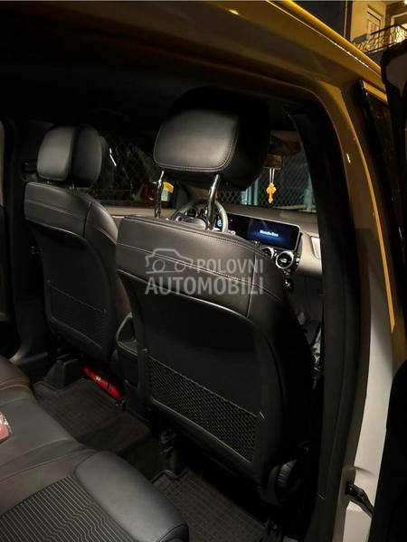 Mercedes Benz GLA 200 