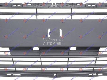 CENTRALNA RESETKA (SA LAJSNOM) za Peugeot 208 od 2015. do 2019. god.