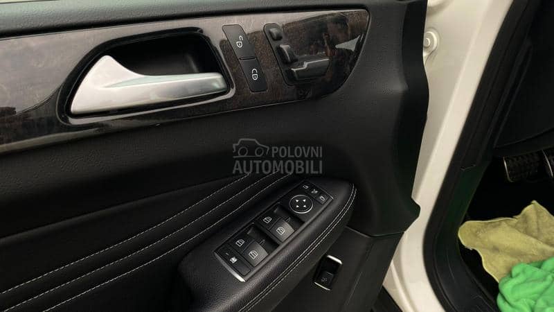 Mercedes Benz ML 350 3.0