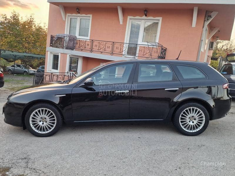 Alfa Romeo 159 