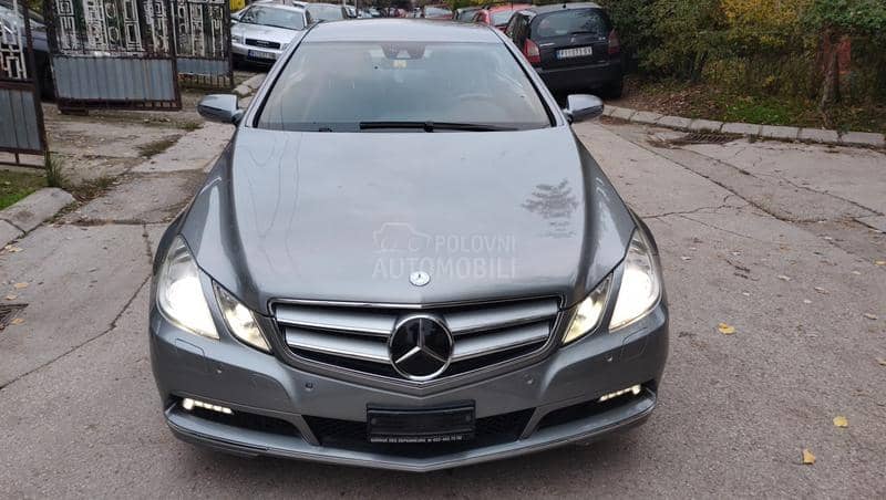 Mercedes Benz E 250 250 CGI