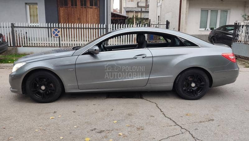 Mercedes Benz E 250 250 CGI