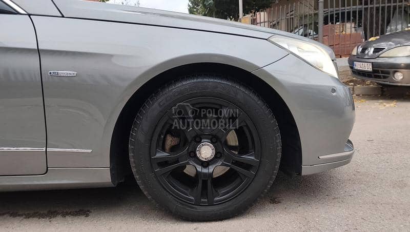 Mercedes Benz E 250 250 CGI