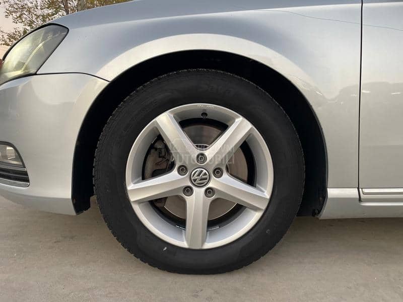 Volkswagen Passat B7 2.0  TDI