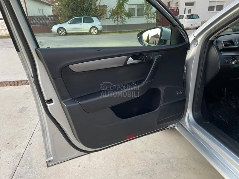 Volkswagen Passat B7 2.0  TDI