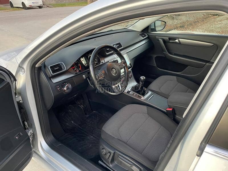 Volkswagen Passat B7 2.0  TDI