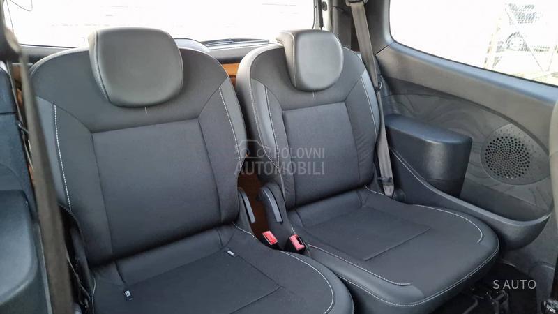 Renault Twingo KREDlTl/NIGHT-DAY