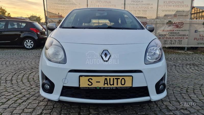 Renault Twingo KREDlTl/NIGHT-DAY