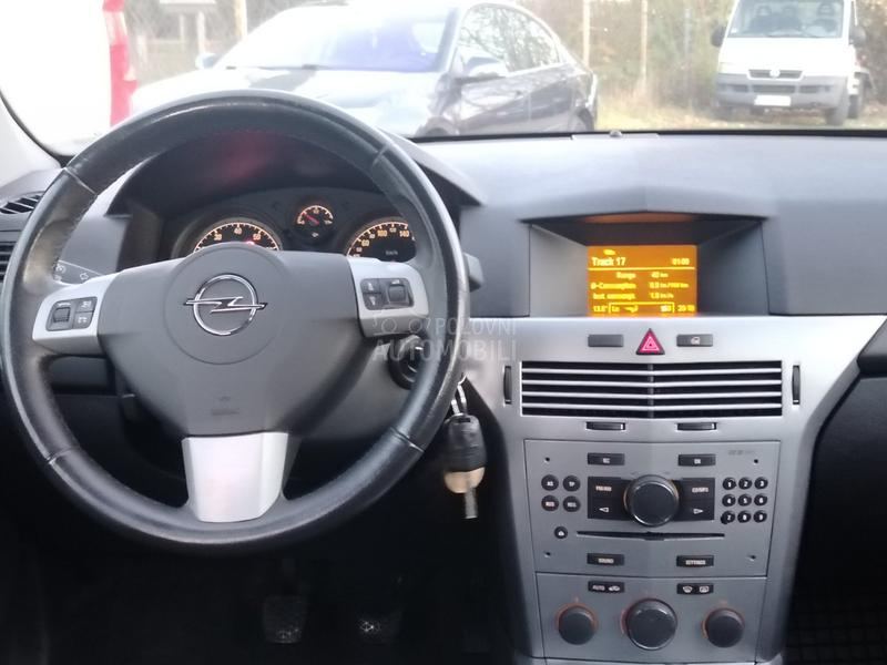 Opel Astra H 1.6