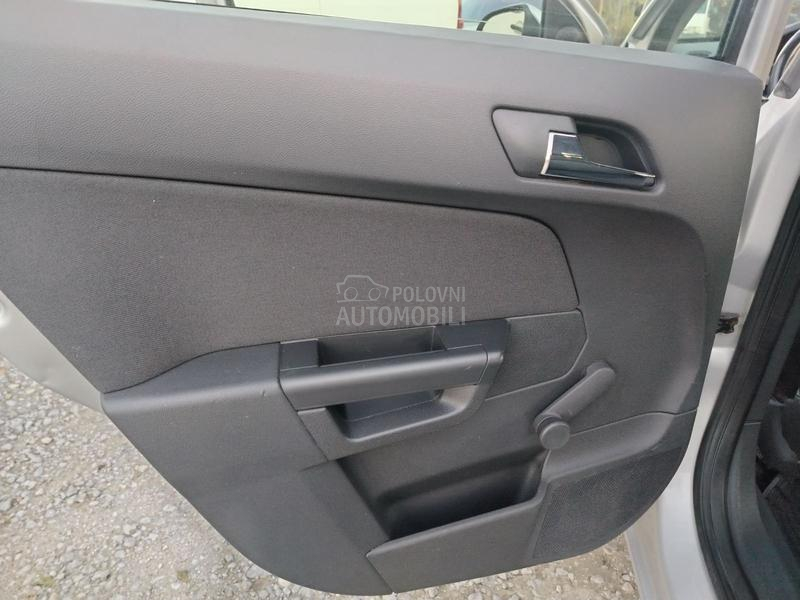 Opel Astra H 1.6
