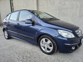 Mercedes Benz B 180 CDI resty
