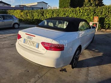 Audi A5 2014. god. -  kompletan auto u delovima