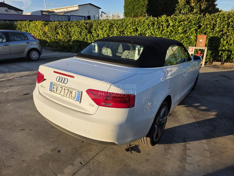 Audi A5 2014. god. -  kompletan auto u delovima