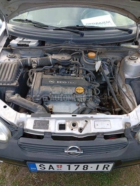 Opel Corsa B 