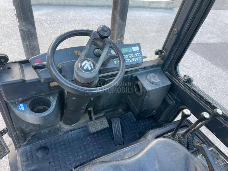 Still 1,6 tona Triplex