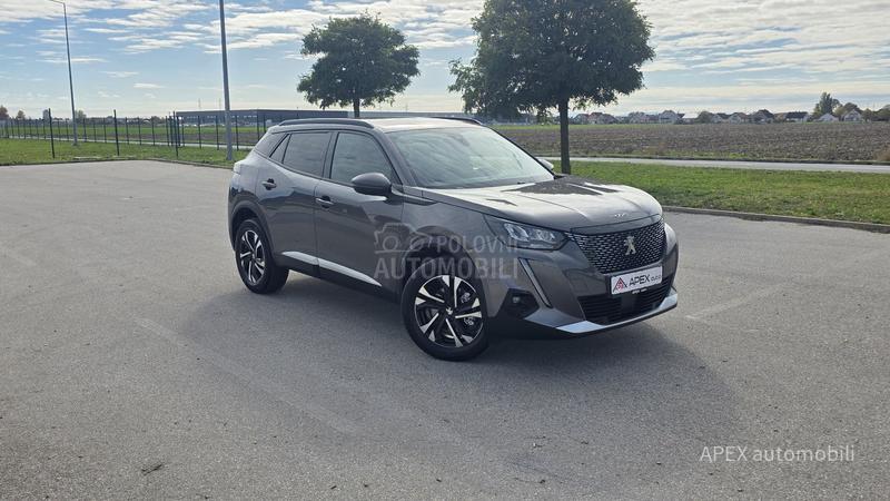 Peugeot 2008 1.5 EHdi EAT8 Allure